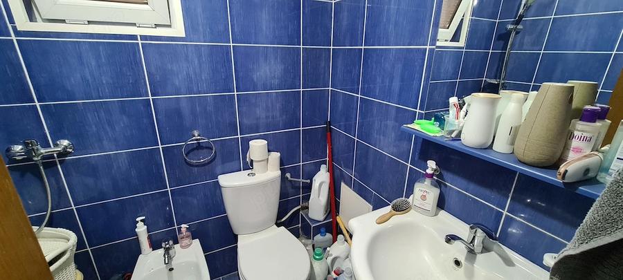 Apartament cu 4 camere decomandat în Nicolae Titulescu
