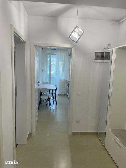 Apartament 2 camere, balcon, Aparatorii Patriei - 10