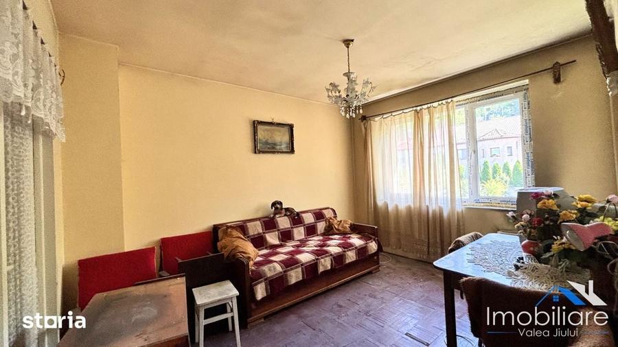 Apartament cu 2 camere în Petros