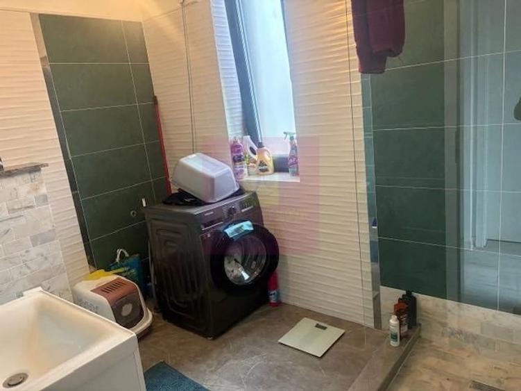 Casă cu Teren 150 Mp în Central