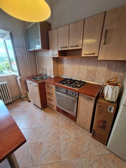 Apartament cu 3 camere decomandat în Independenței