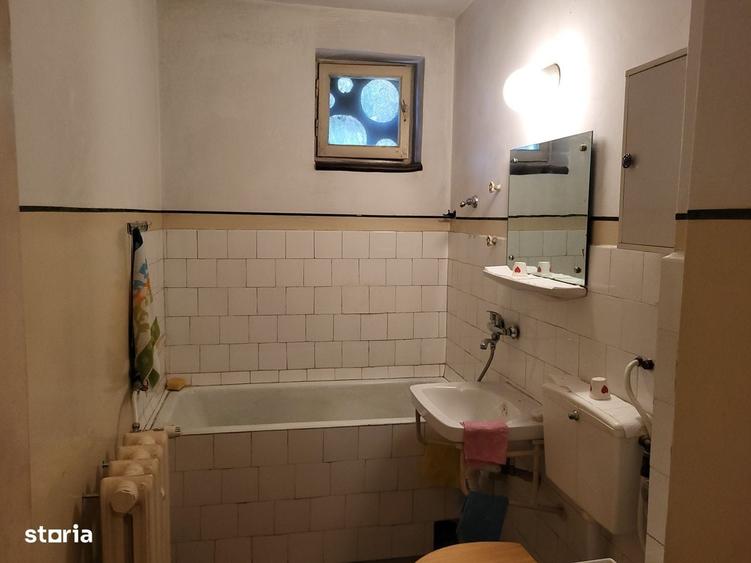 Apartament 2 camere, etaj 1, zona gara Focsani. - 11