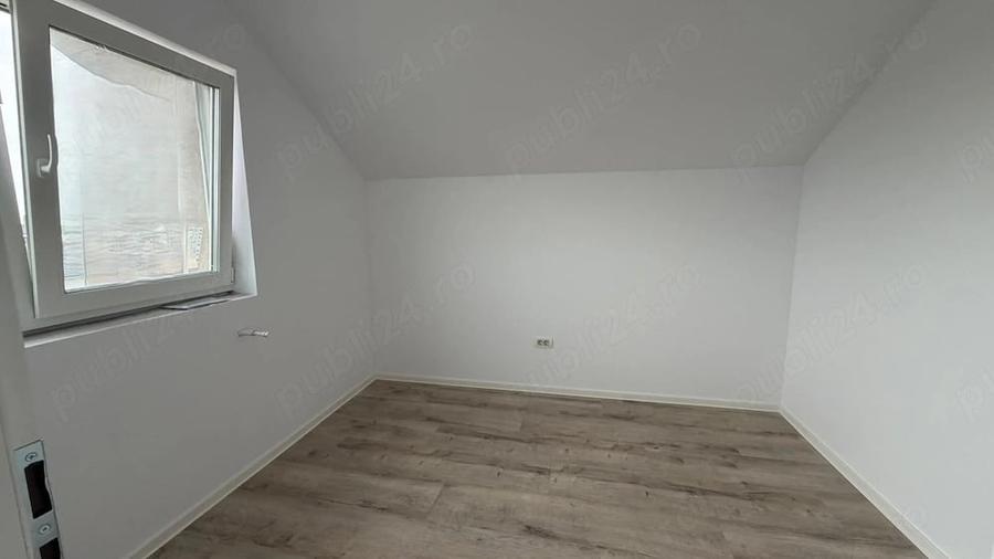 Apartament cu 3 camere decomandat în Giarmata