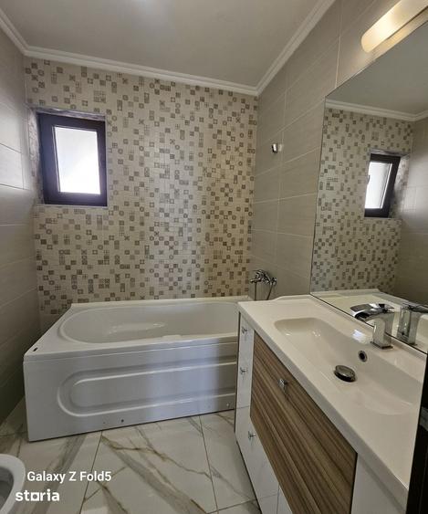 Casă cu 4 camere cu Teren 500 Mp în Sântandrei
