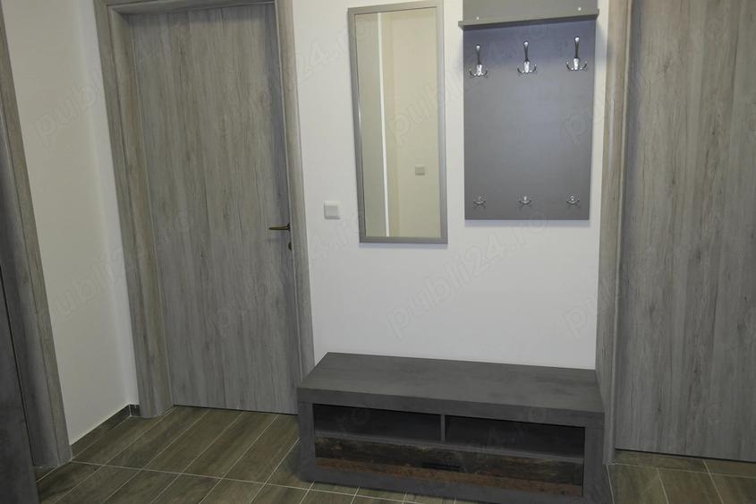 Apartament cu 2 camere decomandat în Apărătorii Patriei