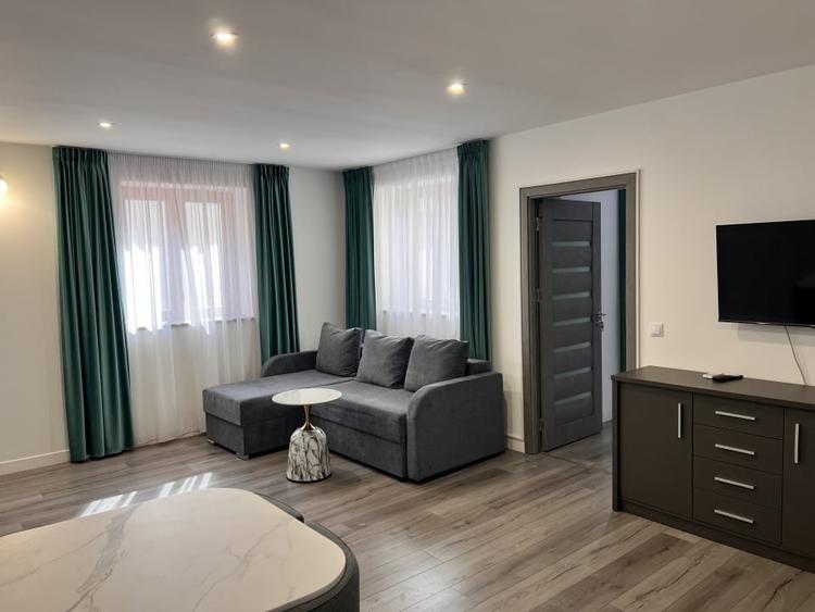 Apartament cu 2 camere nedecomandat în Ultracentral