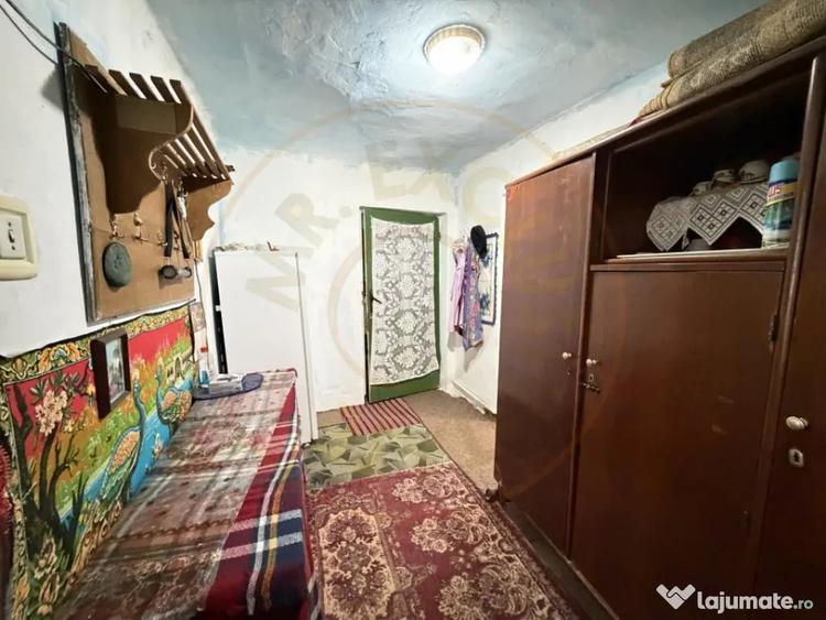 Casă cu 4 camere cu Teren 780 Mp în Priboieni