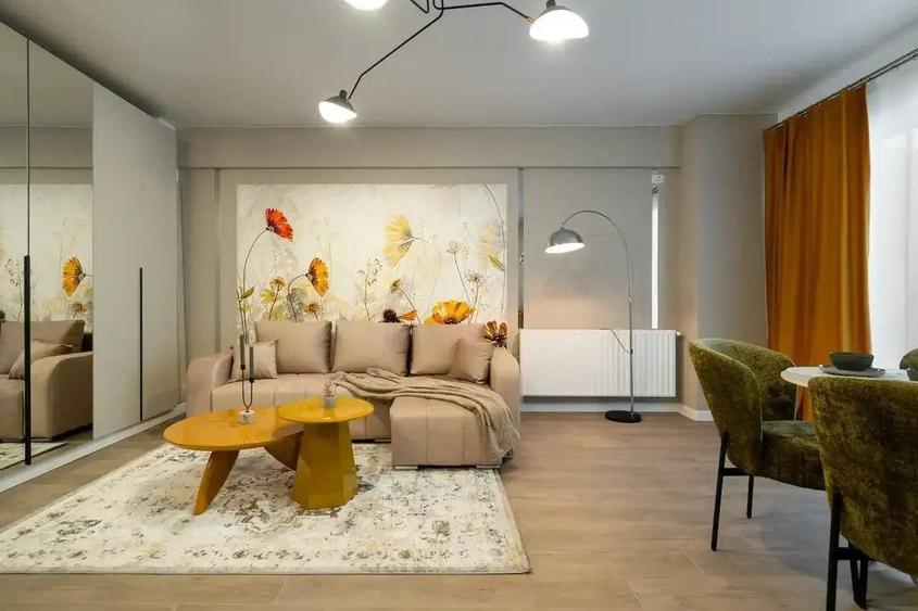 Apartament cu 2 camere decomandat în Central
