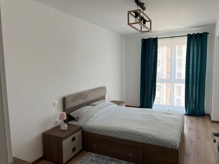 Apartament cu 2 camere decomandat în Central