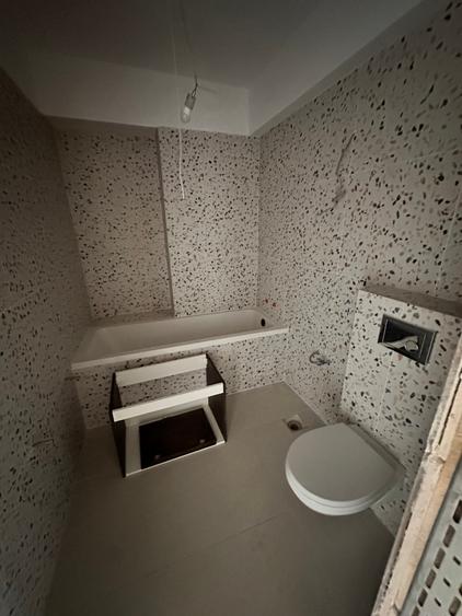 Apartament cu 2 camere semidecomandat în Exterior Est