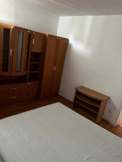 Apartament cu 2 camere decomandat în Dacia