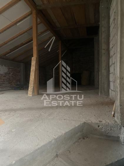 Casă individuală cu 5 camere cu Canalizare în Fabric