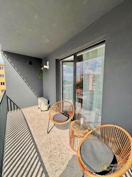 Apartament cu 2 camere decomandat, mobilat în Confecții