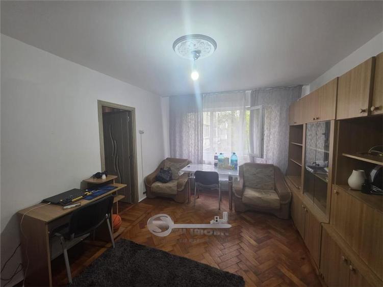 Apartament cu 2 camere nedecomandat în Alexandru cel Bun