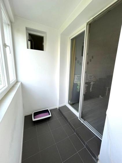 Apartament cu 3 camere decomandat în Dristor