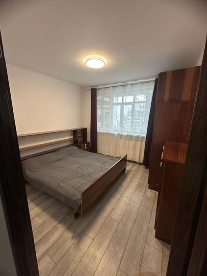 Apartament cu 2 camere semidecomandat în 1 Mai