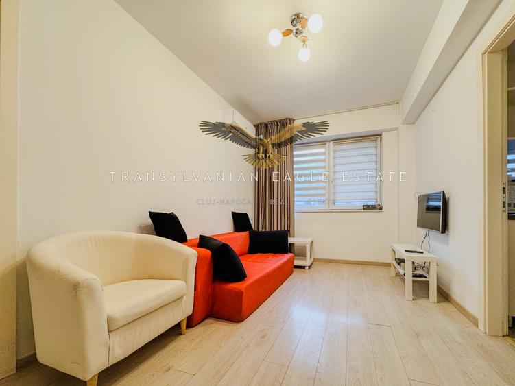 Apartament cu 2 camere semidecomandat, mobilat în Între Lacuri