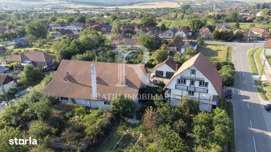 Casă cu Teren 3200 Mp în Sântandrei