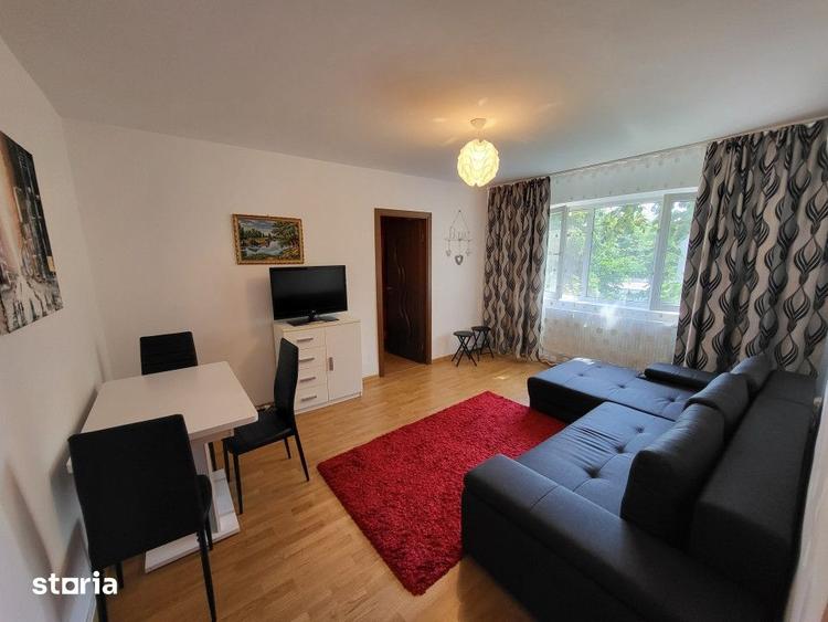 Apartament cu 3 camere în Mioriței