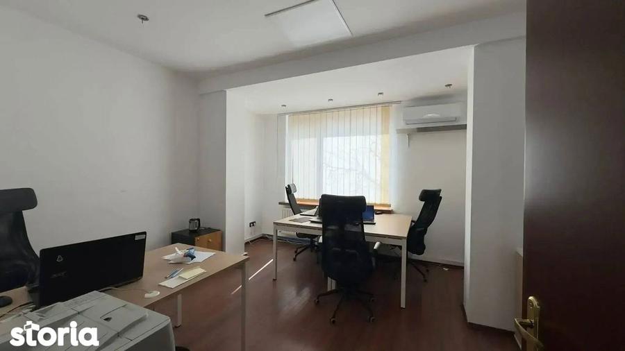 Apartament cu 4 camere în Floreasca