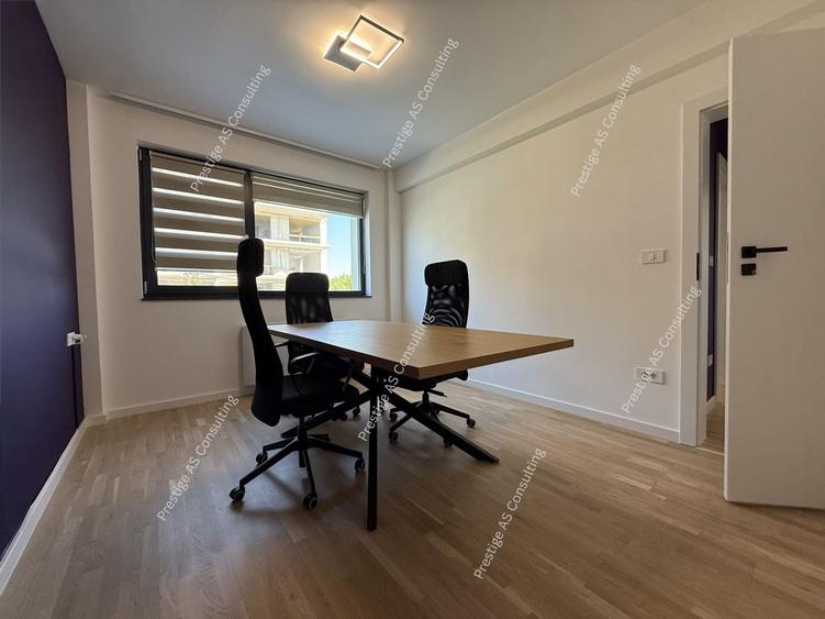 Apartament cu 3 camere semidecomandat, mobilat în Aradului