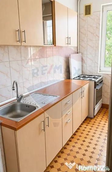 3 camere | 61 mp | Vizavi de Gara de Nord | Etaj 4 | Vede... - 10