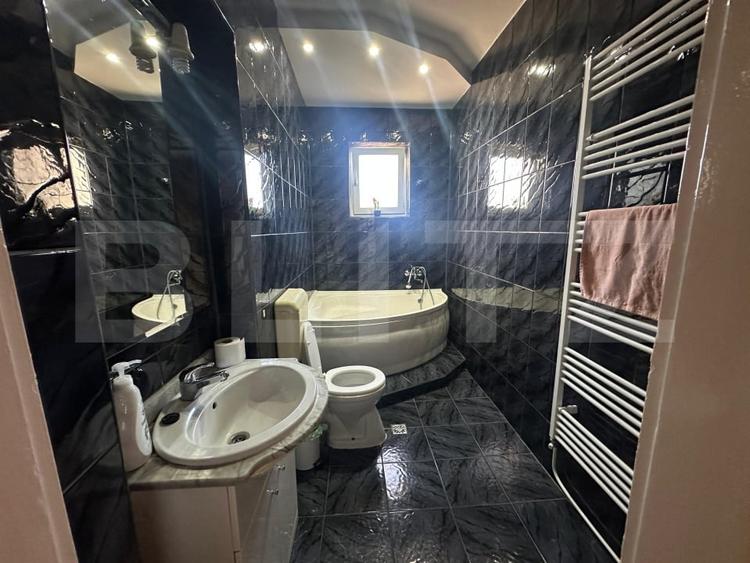 Apartament cu 3 camere decomandat, mobilat în Titulescu