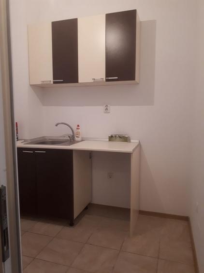 Garsonieră în Micro 40