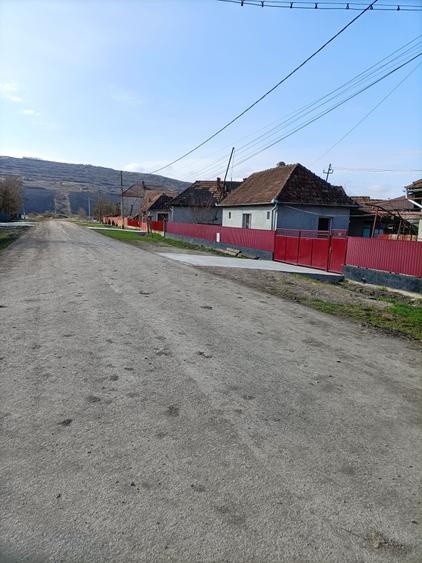 Teren Construcții intravilan de 3550 mp, în Răscruci