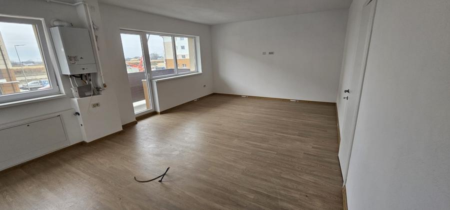 Apartament cu 3 camere în Sânpetru