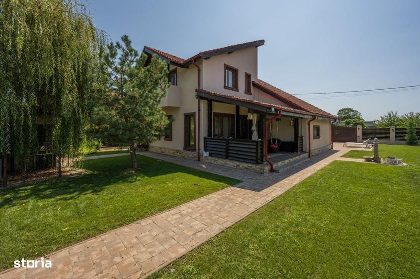 Casă cu 4 camere în Țegheș