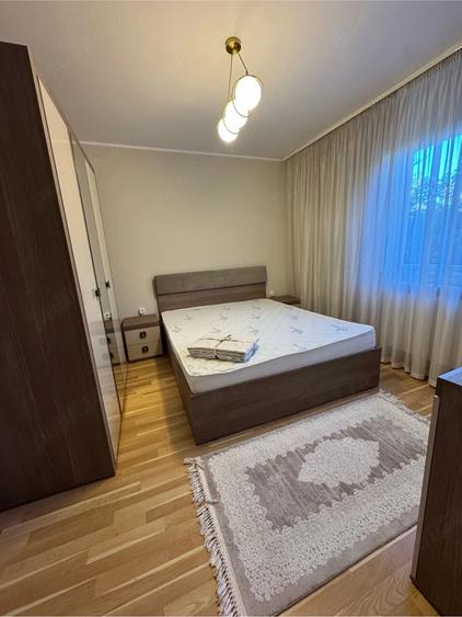 Apartament cu 2 camere decomandat în City Park Mall
