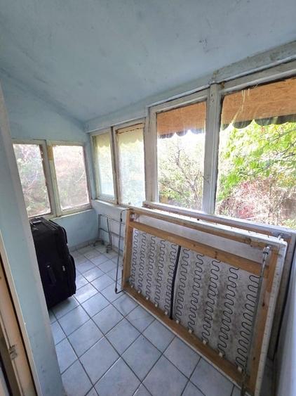 Duplex cu 5 camere cu Canalizare în Chitila