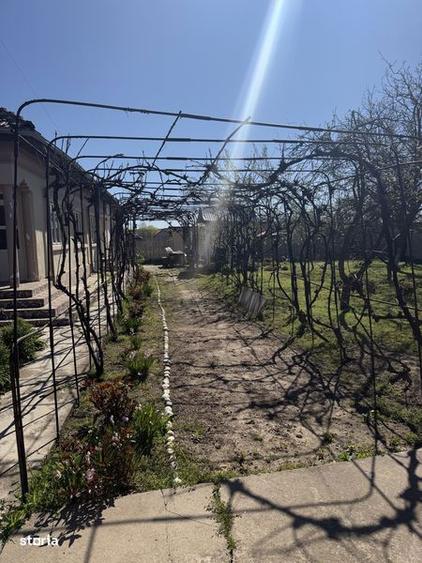 Casă cu 4 camere cu Teren 86 Mp în Coteana