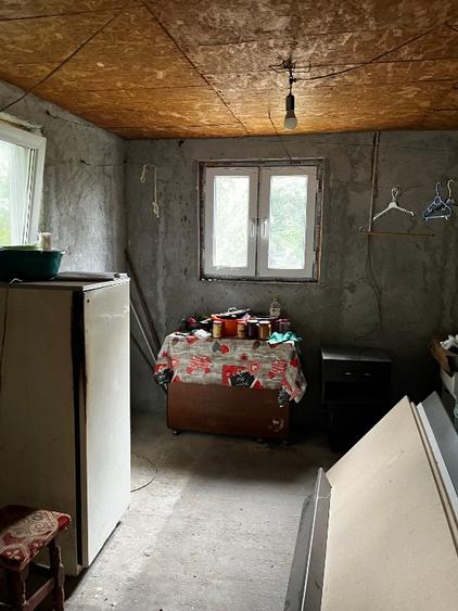 Casă cu 3 camere cu Teren 1700 Mp în Sălcioara