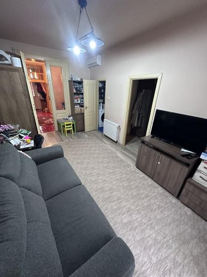 Apartament cu 2 camere decomandat în Boul Roșu