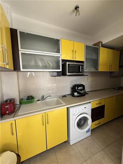 Apartament cu 3 camere decomandat, mobilat în Nord