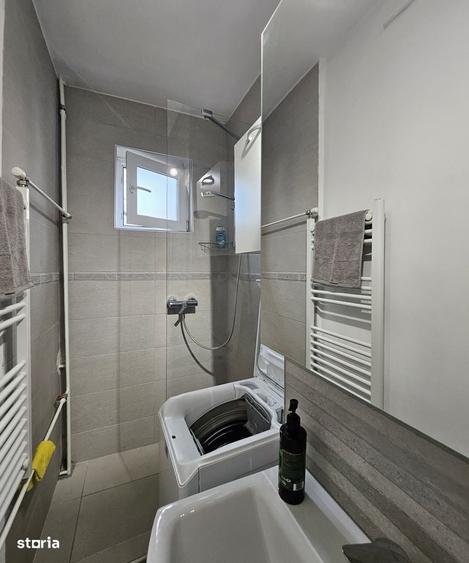 Apartament cu 3 camere decomandat în Nufărul