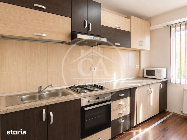 Apartament cu 3 camere decomandat în Orașul Nou