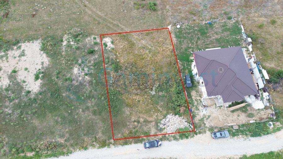 Teren Construcții intravilan de 800 mp, în Sânmartin