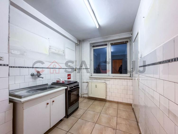 Apartament cu 3 camere semidecomandat în Grigorescu