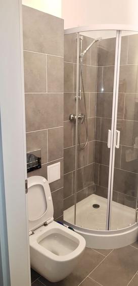 Apartament cu 3 camere semidecomandat, mobilat în Chitila