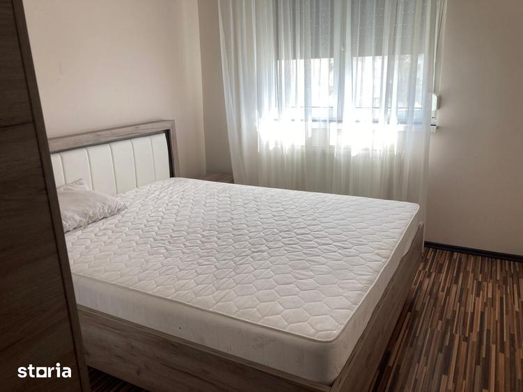 Apartament cu 3 camere în Sub Arini
