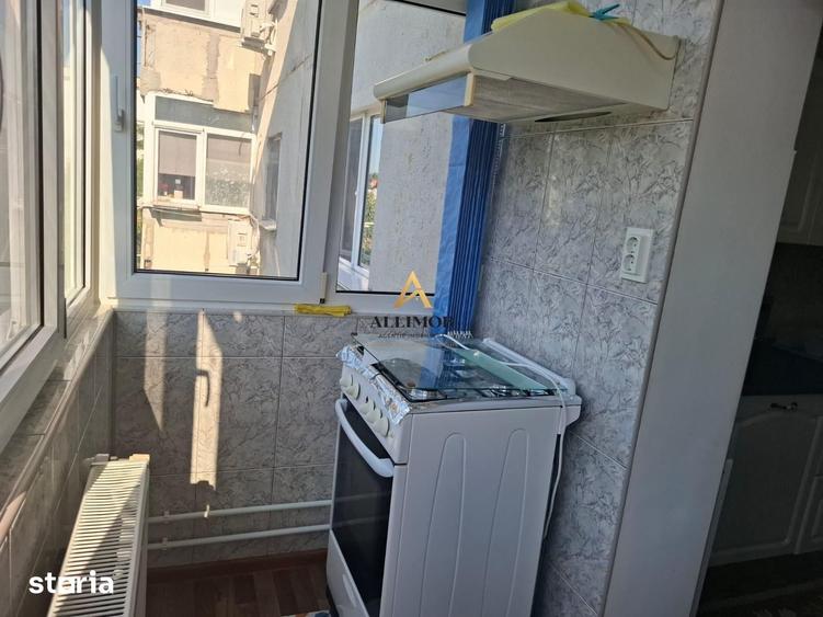 Apartament cu 2 camere decomandat în Pictor Rosenthal