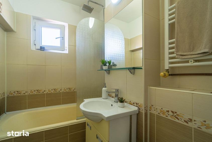 Apartament 5 camere Vlaicu Renovat, 2 bai, centrala proprie - 1