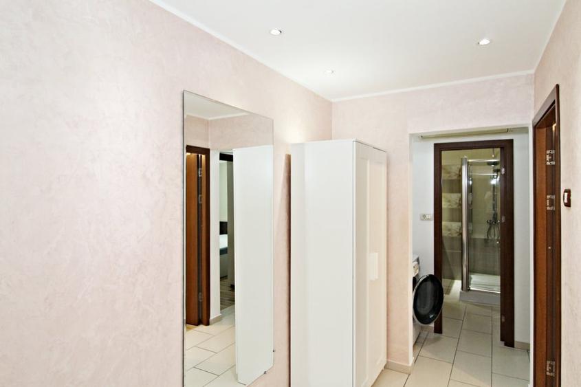 Apartament cu 3 camere decomandat în Inel II
