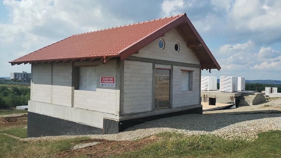 Casă cu Teren 300 Mp în Cordău