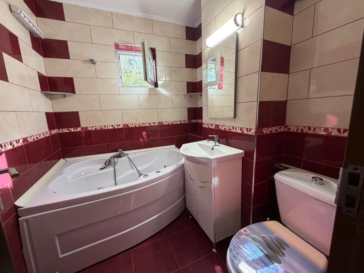 Apartament cu 2 camere decomandat în Aurel Vlaicu
