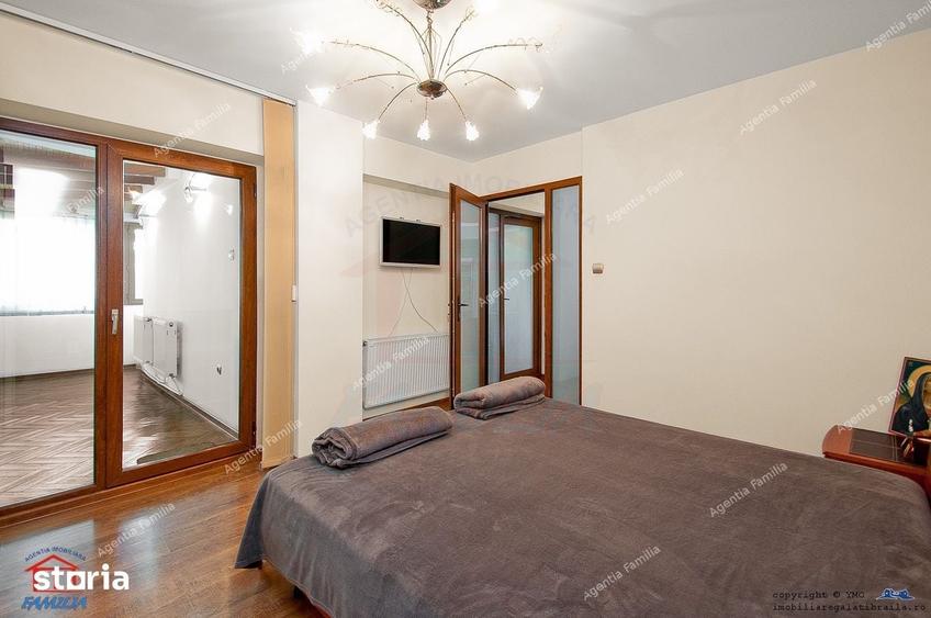 Apartament cu 4 camere în Mazepa 1