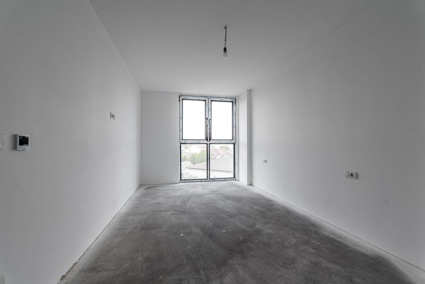 Apartament cu 2 camere decomandat în Subcetate